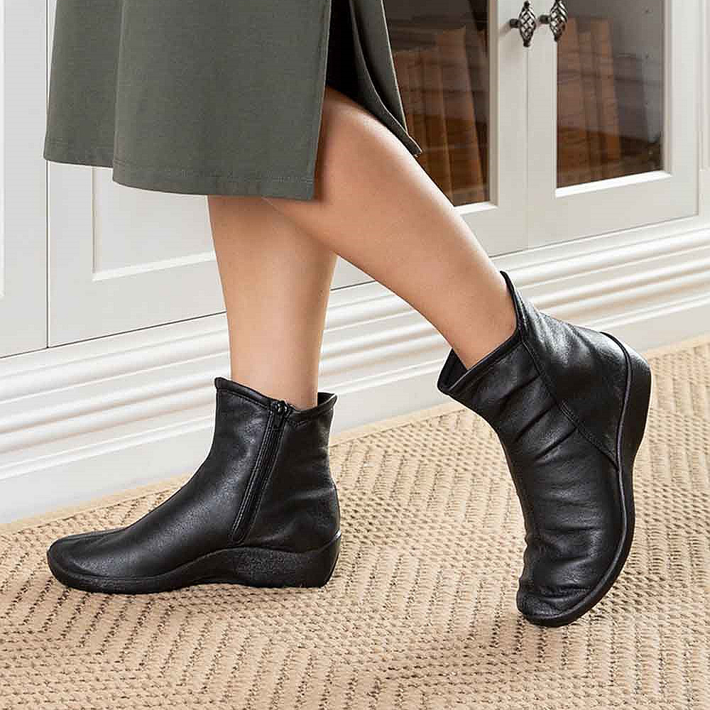 Arcopedico L19 comfortable zip up ankle boot.