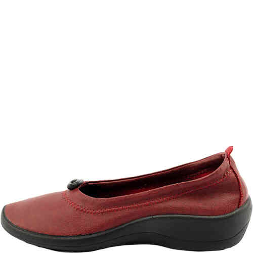 A ballet flat made of vegan soft stretchy upper called Lytech, with a toggle for the perfect fit. It is a dark lovely red. Double arch support, non slip sole, padded footbed. Made in Portugal by Arcopedico and available instore and online at ShoeBeDoo Official Stockist in Australia