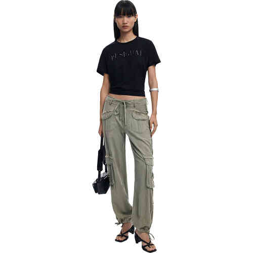 Long length wide leg soft fluid cargo pants that sit at the waist. ShoeBeDoo is an authorised retailer of Desigual in Australia and New Zealand