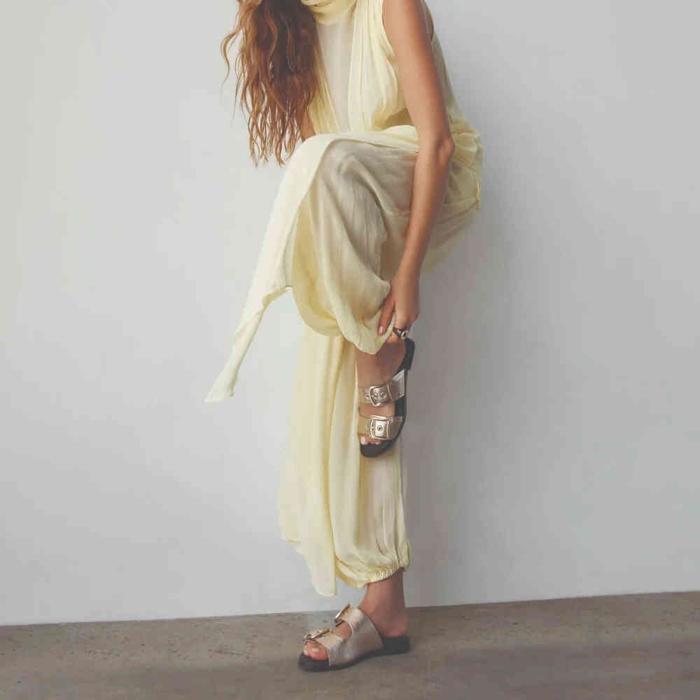 FRANKIE4-SKYE-SOFT-GOLD-TUMBLED-METALLIC-LEATHER-OPEN-TOE-PLATFORM-WEDGE-ARCH-SUPPORT-COMFORT-SANDALS-SHOEBEDOO-OFFICIAL-STOCKIST-LIFESTYLE-2