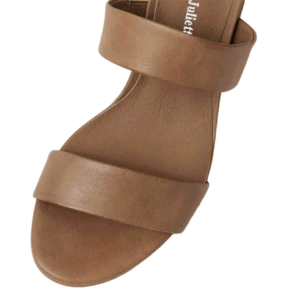 DJANGO-AND-JULIETTE-BELLINE-TAN-LEATHER-OPEN-TOE-DOUBLE-STRAP-HIGH-BLOCK-HEEL-SLIDE-SANDALS-SHOEBEDOO-OFFICIAL-STOCKIST-TOE-DETAIL